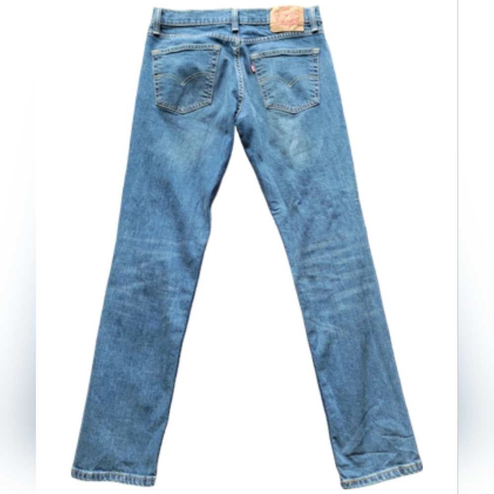 Levi's 511 straight leg medium wash jeans